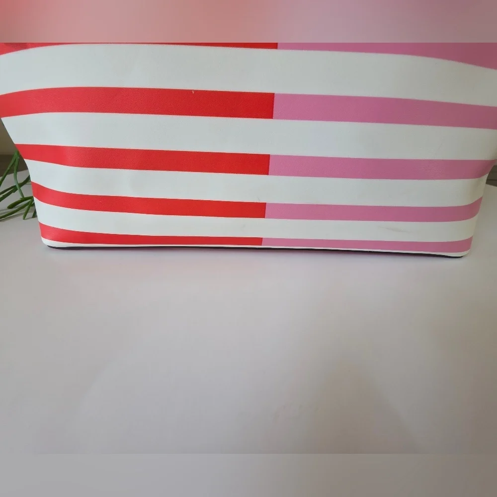 Kate Spade New York Zina Large Tote Pink - Red Stripe Spade Charm - Picture 6 of 16